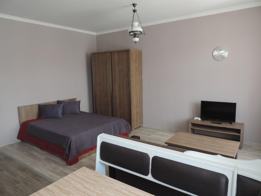 Modern Apartment Батуми Экстерьер фото